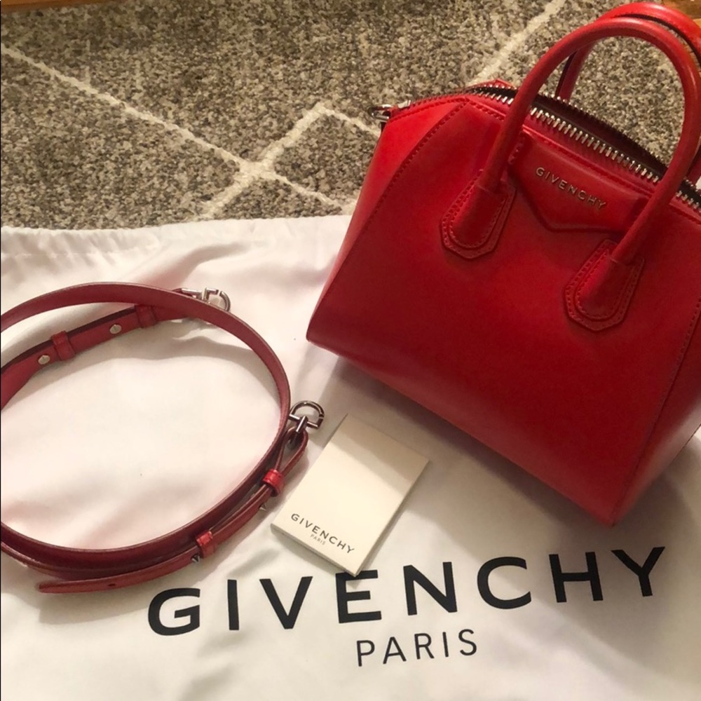 Givenchy Mini Antigona Bag